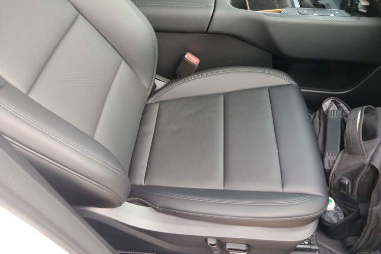 Used Haval Raptor New Energy 2024 Hi4 102 Pro Right Front Seat
