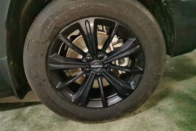 Used Haval Raptor New Energy 2024 Hi4 145 Pro Right Front Wheel Hub