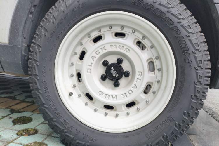 Used Haval Raptor New Energy 2024 Hi4 102 Pro Right Front Wheel Hub