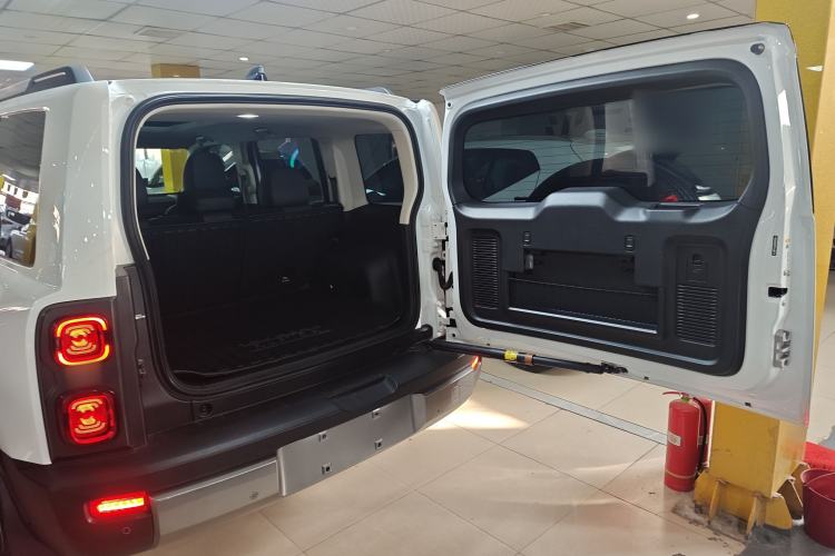 Used Haval Raptor New Energy 2024 Hi4 102 Pro Trunk