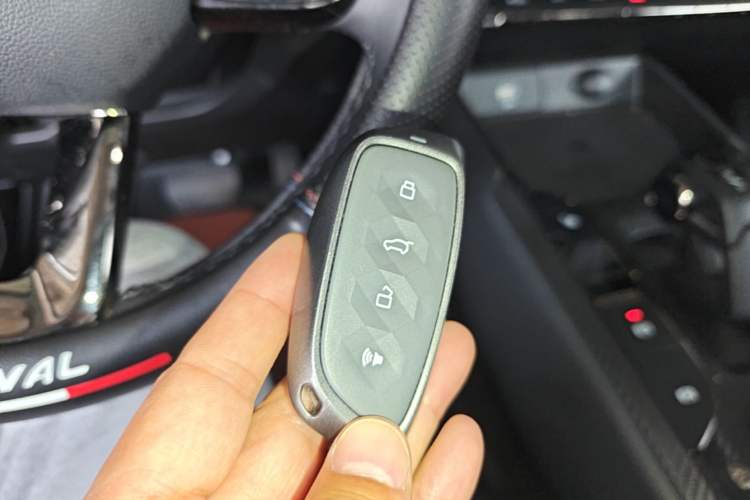 Used Haval Raptor New Energy 2024 Hi4 102 Pro Vehicle Key