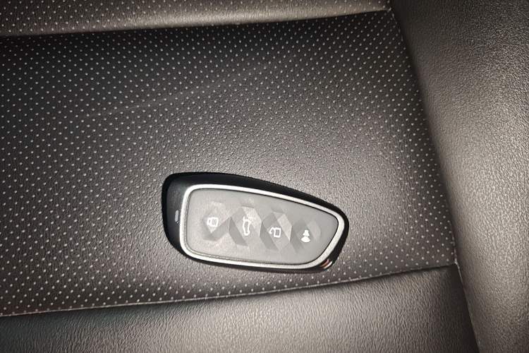 Used Haval Raptor New Energy 2024 Hi4 102 Pro Vehicle Key