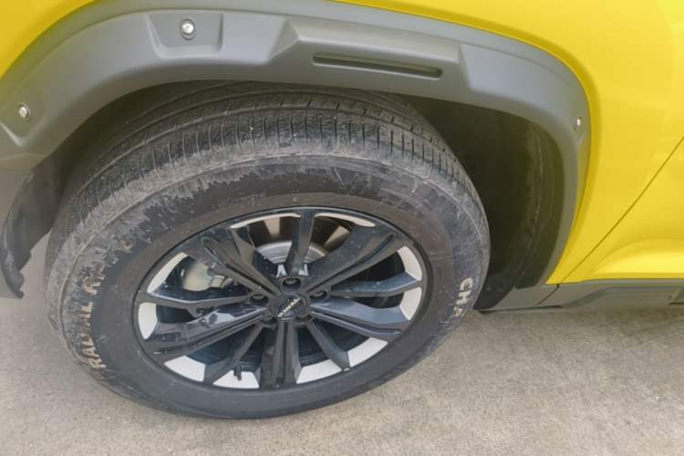 Used Haval Raptor New Energy 2024 Hi4 102 Pro Left Front Wheel Hub