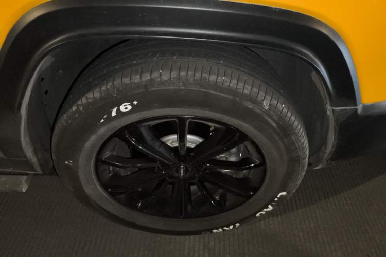 Used Haval Raptor New Energy 2024 Hi4 102 Pro Right Front Wheel Hub