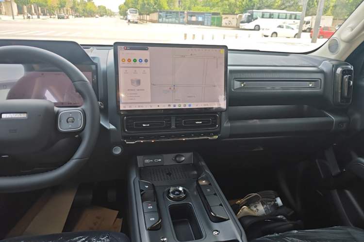Used Haval Raptor New Energy 2026 Model Hi4 150 Ultra Navigation Edition—Ternary Lithium Audio And AC Panel