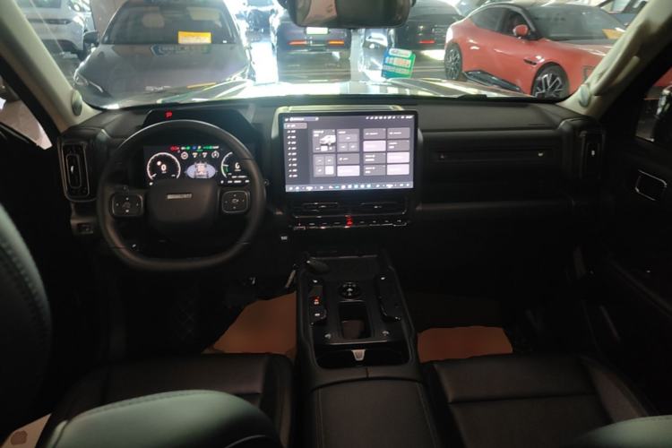 Used Haval Raptor New Energy 2026 Model Hi4 105 Pro Center Console