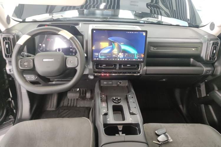 Used Haval Raptor New Energy 2026 Model Hi4 200 Ultra Center Console