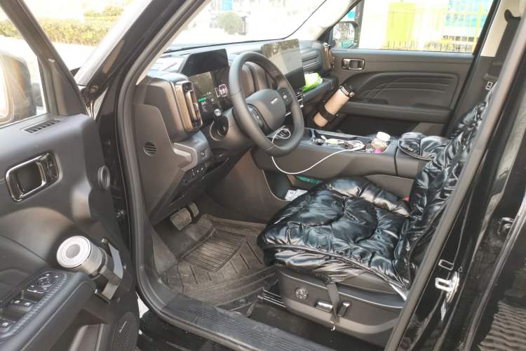 Used Haval Raptor New Energy 2026 Model Hi4 105 Pro Driver Seat