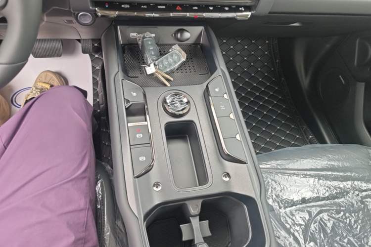 Used Haval Raptor New Energy 2026 Model Hi4 150 Ultra Gear Lever