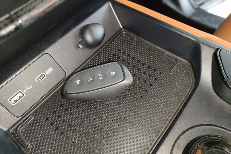 Used Haval Raptor New Energy 2026 Model Hi4 200 Ultra Interior 1