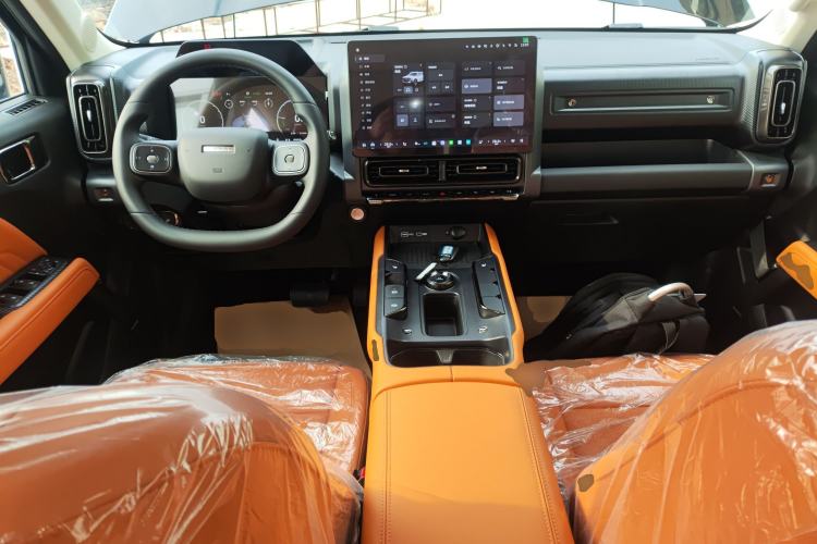 Used Haval Raptor New Energy 2026 Model Hi4 105 Pro Interior 2
