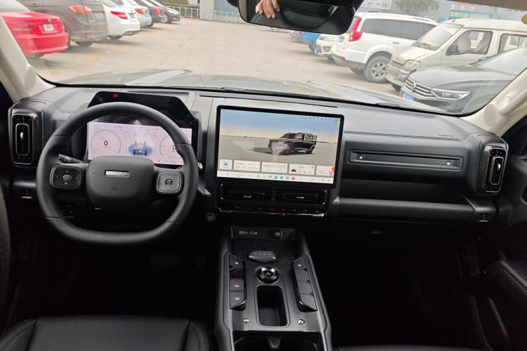 Used Haval Raptor New Energy 2026 Model Hi4 105 Pro Interior 2