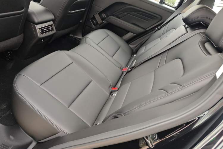 Used Haval Raptor New Energy 2026 Model Hi4 105 Pro Interior 4