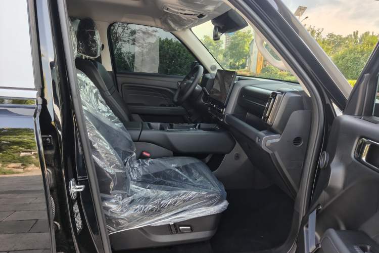 Used Haval Raptor New Energy 2026 Model Hi4 150 Ultra Flagship Edition Interior 5