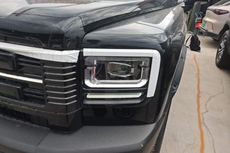 Used Haval Raptor New Energy 2026 Model Hi4 150 Ultra Left Front Headlight