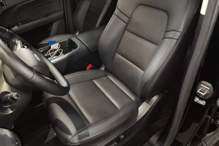 Used Haval Raptor New Energy 2026 Model Hi4 105 Pro Left Front Seat