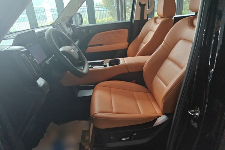 Used Haval Raptor New Energy 2026 Model Hi4 105 Pro Left Front Seat