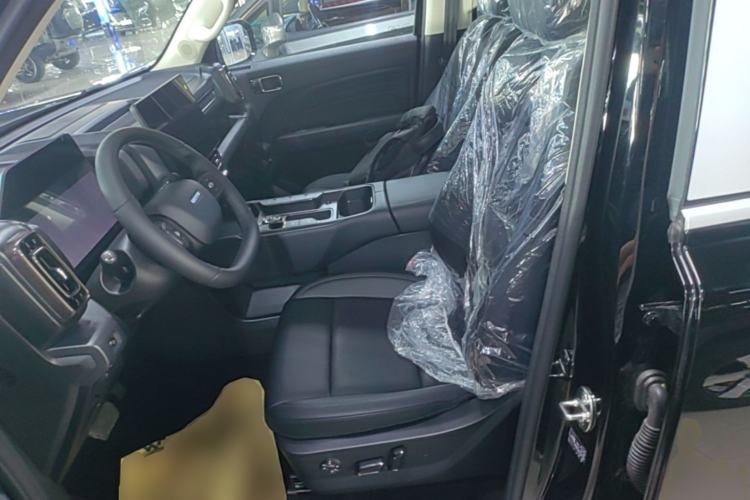 Used Haval Raptor New Energy 2026 Model Hi4 150 Pro Left Front Seat