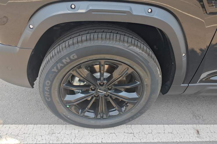 Used Haval Raptor New Energy 2026 Model Hi4 150 Ultra Navigation Edition—Ternary Lithium Left Front Wheel Hub