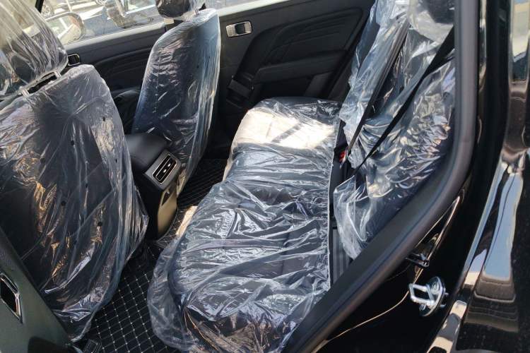 Used Haval Raptor New Energy 2026 Model Hi4 150 Pro Left Rear Seat