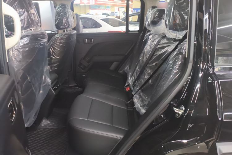 Used Haval Raptor New Energy 2026 Model Hi4 150 Pro Left Rear Seat