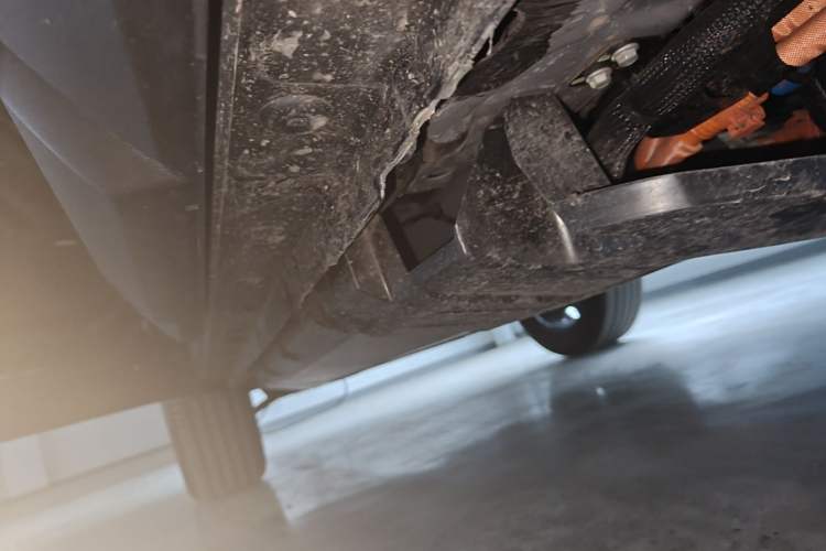 Used Haval Raptor New Energy 2026 Model Hi4 105 Pro Left Side Sill