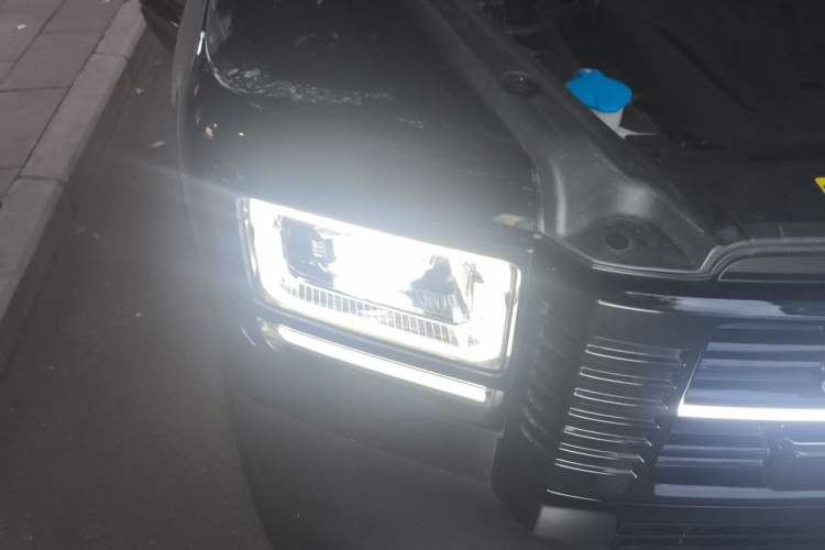 Used Haval Raptor New Energy 2026 Model Hi4 200 Ultra Right Front Headlight