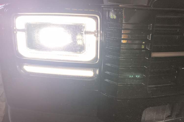 Used Haval Raptor New Energy 2026 Model Hi4 105 Pro Right Front Headlight