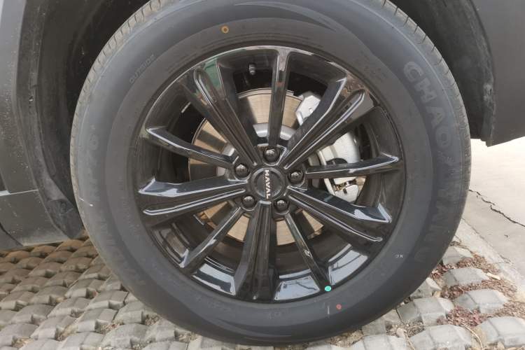 Used Haval Raptor New Energy 2026 Model Hi4 105 Pro Right Front Wheel Hub