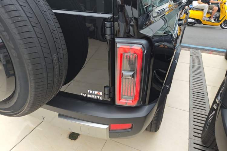 Used Haval Raptor New Energy 2026 Model Hi4 200 Ultra Right Rear Taillight