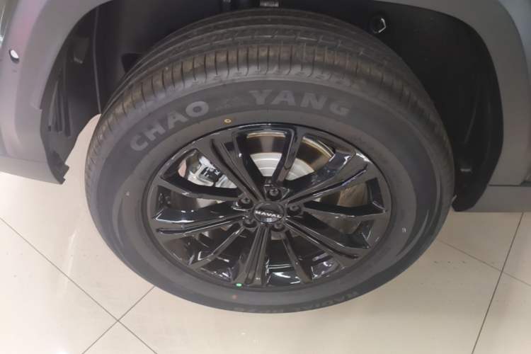 Used Haval Raptor New Energy 2026 Model Hi4 150 Pro Right Rear Wheel Hub