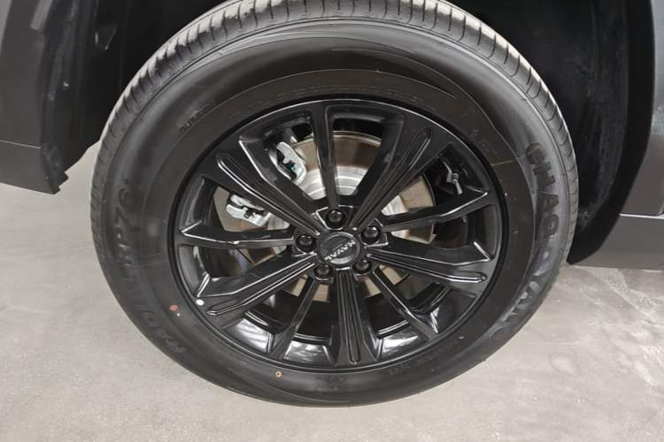 Used Haval Raptor New Energy 2026 Model Hi4 105 Pro Right Rear Wheel Hub