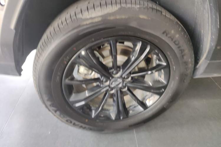 Used Haval Raptor New Energy 2026 Model Hi4 200 Ultra Right Rear Wheel Hub