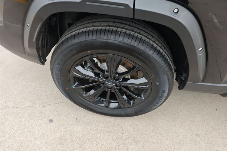 Used Haval Raptor New Energy 2026 Model Hi4 105 Pro Right Rear Wheel Hub