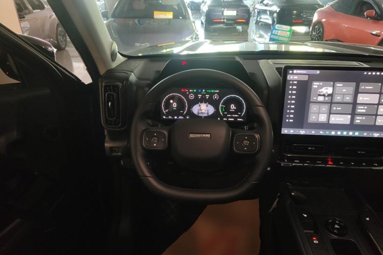 Used Haval Raptor New Energy 2026 Model Hi4 105 Pro Steering Wheel