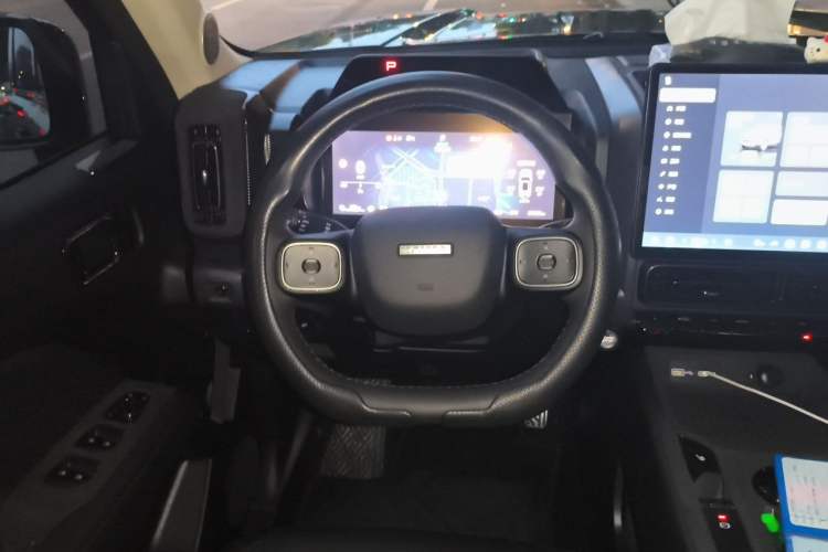 Used Haval Raptor New Energy 2026 Model Hi4 200 Ultra Steering Wheel