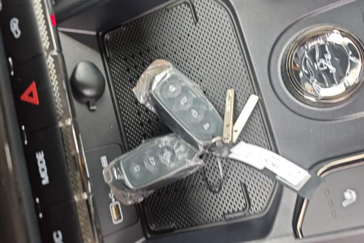 Used Haval Raptor New Energy 2026 Model Hi4 150 Ultra Vehicle Key