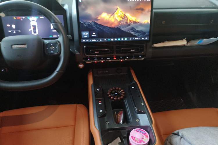 Used Haval Raptor New Energy 2026 Model Hi4 105 Pro Audio And AC Panel