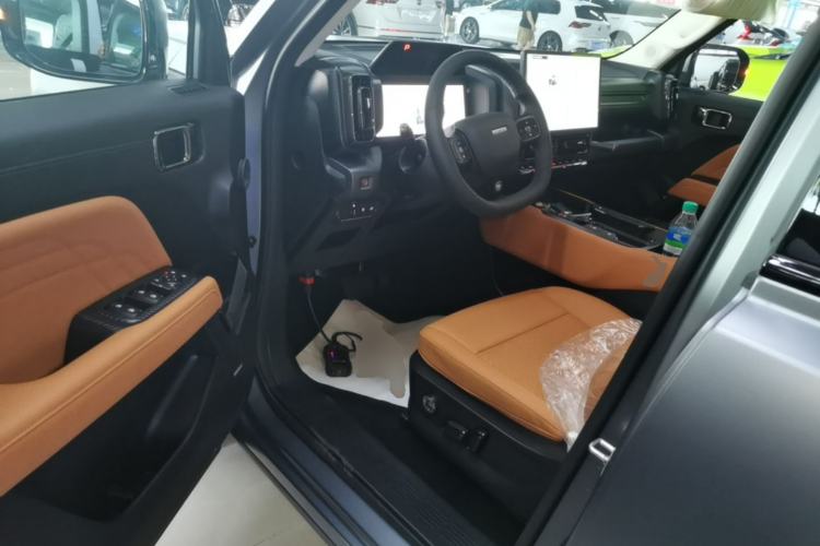 Used Haval Raptor New Energy 2026 Model Hi4 150 Pro Driver Seat