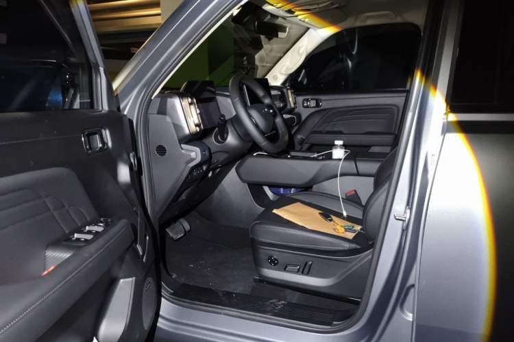 Used Haval Raptor New Energy 2026 Model Hi4 105 Pro Driver Seat