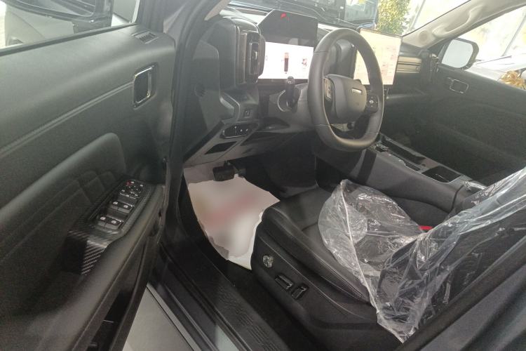 Used Haval Raptor New Energy 2026 Model Hi4 105 Pro Driver Seat