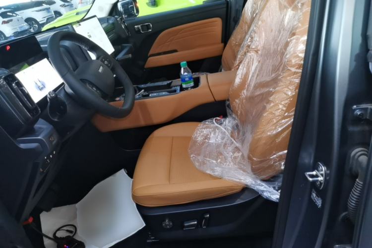 Used Haval Raptor New Energy 2026 Model Hi4 150 Pro Left Front Seat
