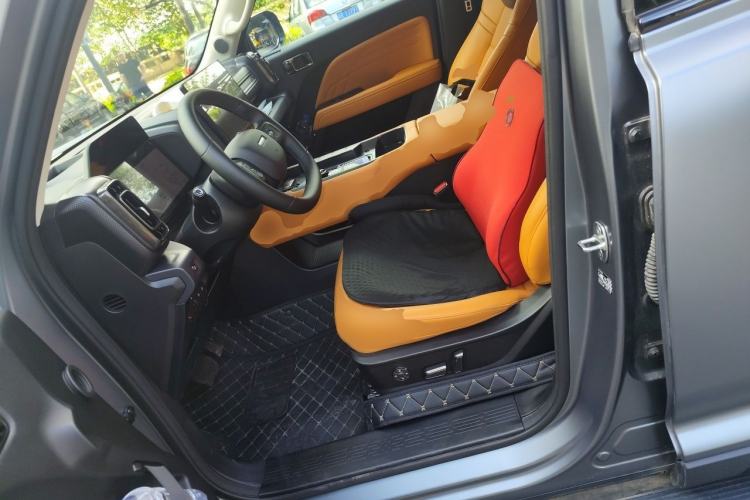 Used Haval Raptor New Energy 2026 Model Hi4 150 Ultra Left Front Seat