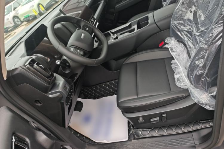 Used Haval Raptor New Energy 2026 Model Hi4 150 Pro Left Front Seat