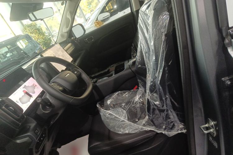 Used Haval Raptor New Energy 2026 Model Hi4 105 Pro Left Front Seat