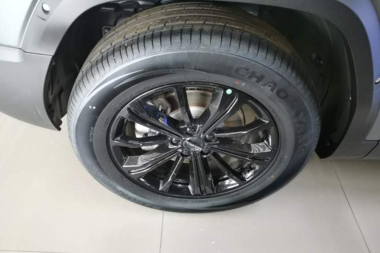 Used Haval Raptor New Energy 2026 Model Hi4 150 Pro Left Front Wheel Hub