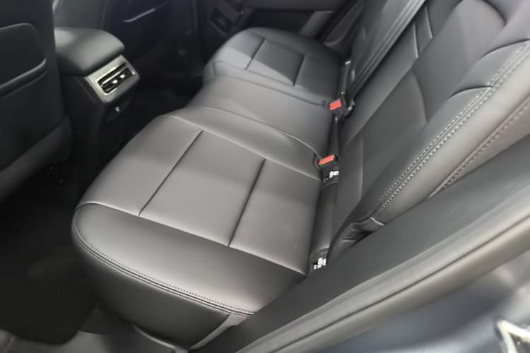 Used Haval Raptor New Energy 2026 Model Hi4 105 Pro Left Rear Seat