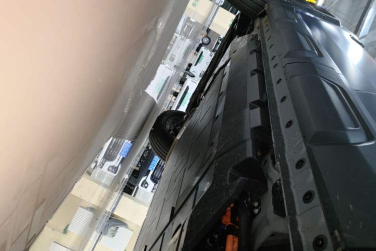Used Haval Raptor New Energy 2026 Model Hi4 150 Pro Left Side Sill