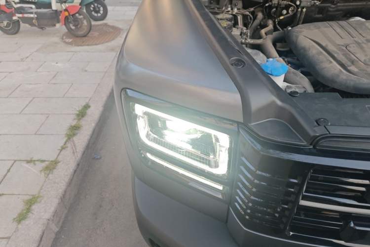 Used Haval Raptor New Energy 2026 Model Hi4 200 Ultra Right Front Headlight
