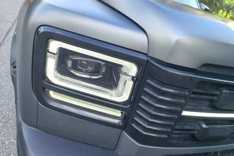 Used Haval Raptor New Energy 2026 Model Hi4 150 Ultra Right Front Headlight
